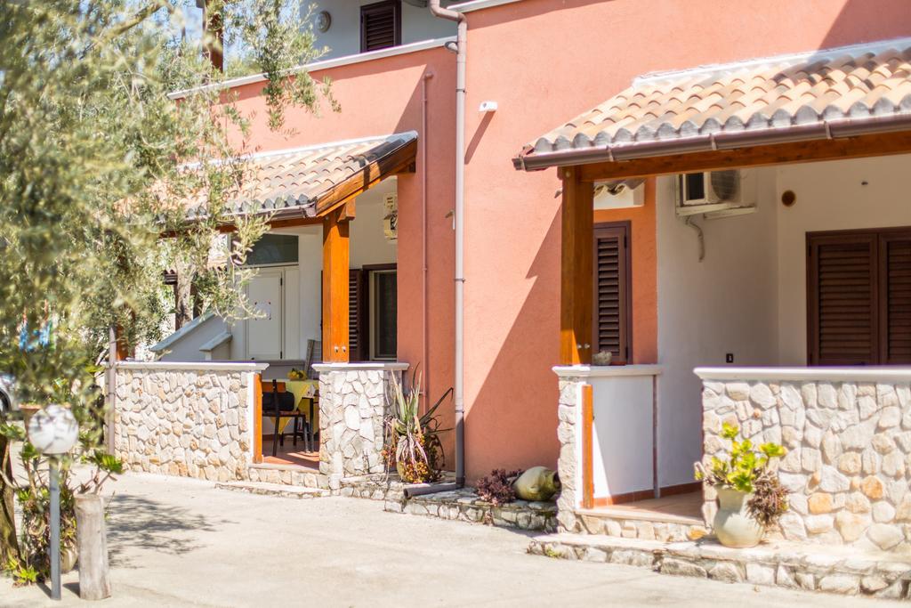 Villa Calma Vieste Exterior photo